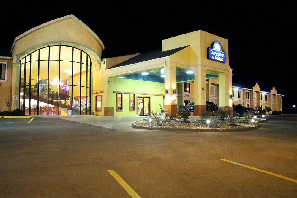 טיילר Rose City Inn & Suites מראה חיצוני תמונה